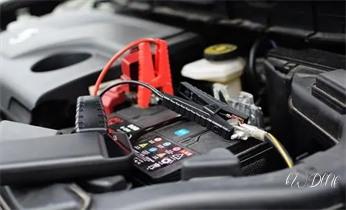 汽車救援-拖車脫困-搭電-補胎-送油-維修電話鐵門關石河子阿拉爾圖木舒克五家渠