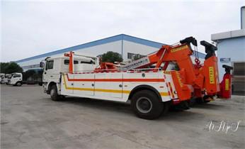 高速公路道路快速24小時拖車救援服務附近公司熱線電話-汽車搭電-補胎-吊車-脫困-維修-送油水-運輸-開鎖配鑰匙五家渠石河子阿拉爾圖木舒克鐵門關